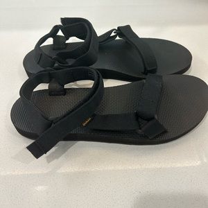 Teva Universal Women’s Sandal Size 11